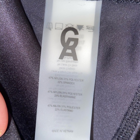 Good American the core strength bronzed leggings - Picture 6 of 8